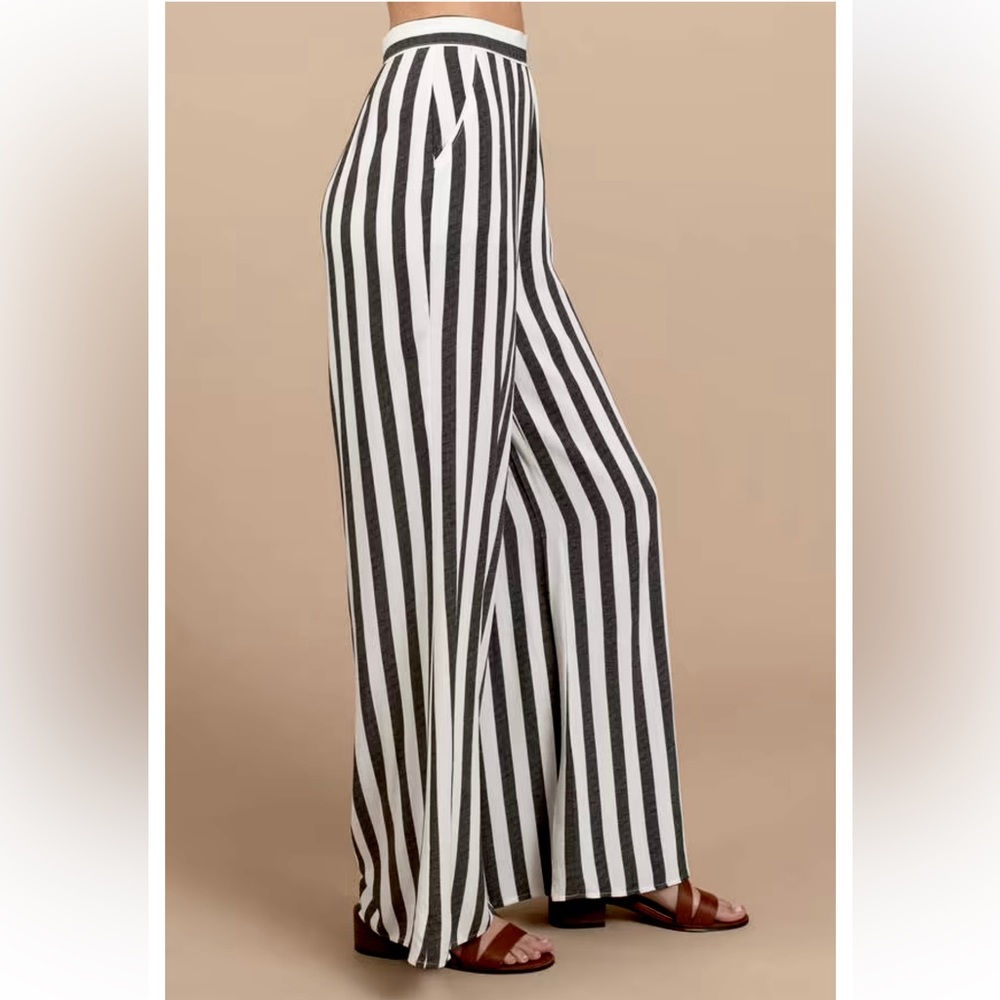 Tobi Just Right Wide Leg Pants - Picture 8 of 9